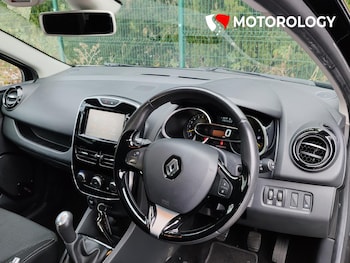 Used Renault Clio 2015 for sale - 77107945: Photo