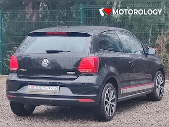 Used Volkswagen Polo 2017 for sale - 77225346: Photo
