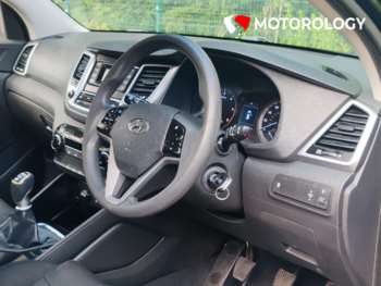 Used Hyundai TUCSON 2017 for sale - 75019389: Photo