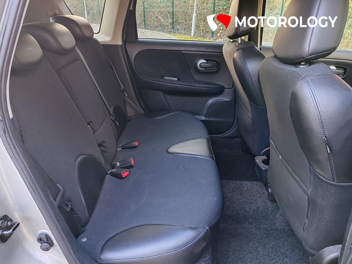 Used Nissan Note 2013 for sale - 77732748: Photo 19