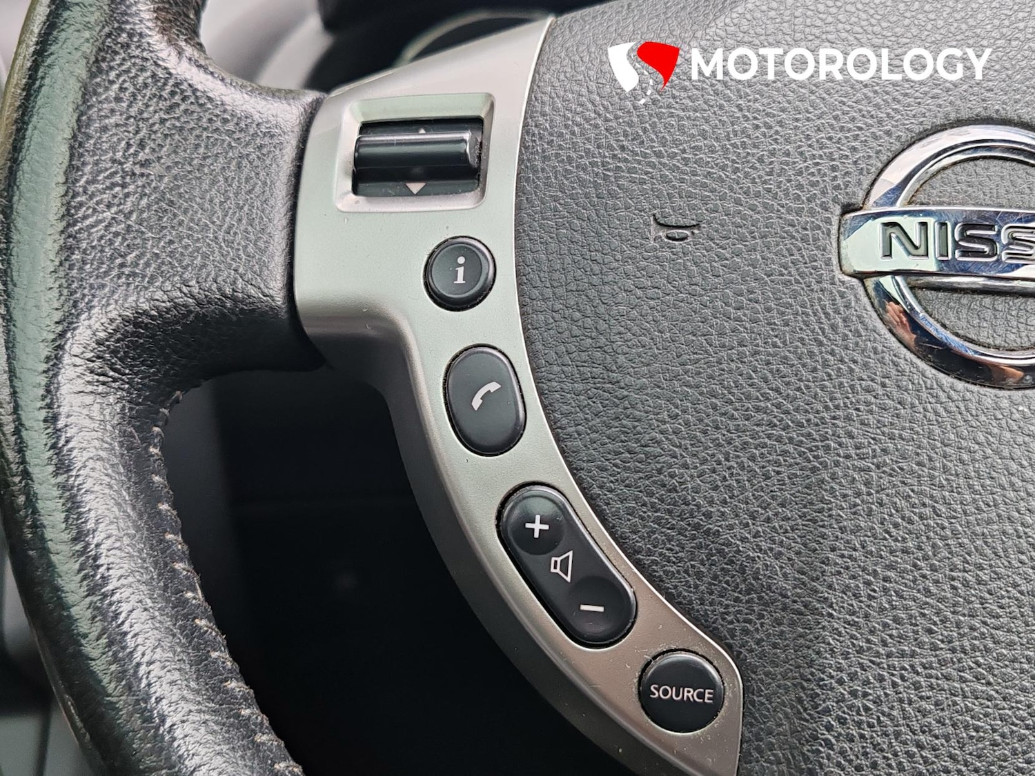 Used Nissan Qashqai 2009 for sale - 76494349: Photo 23