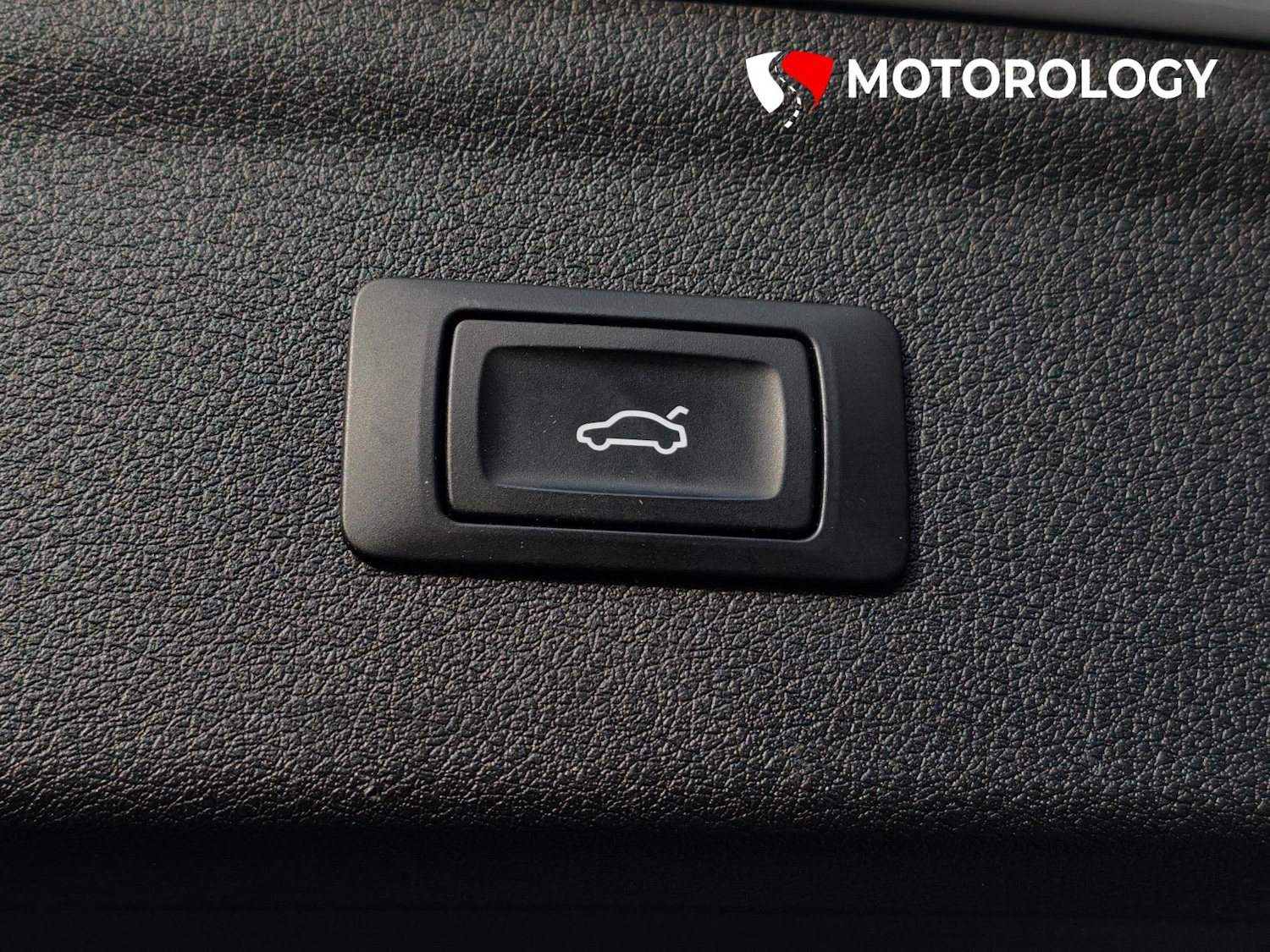 Used Audi Q3 2015 for sale - 77653324: Photo 36