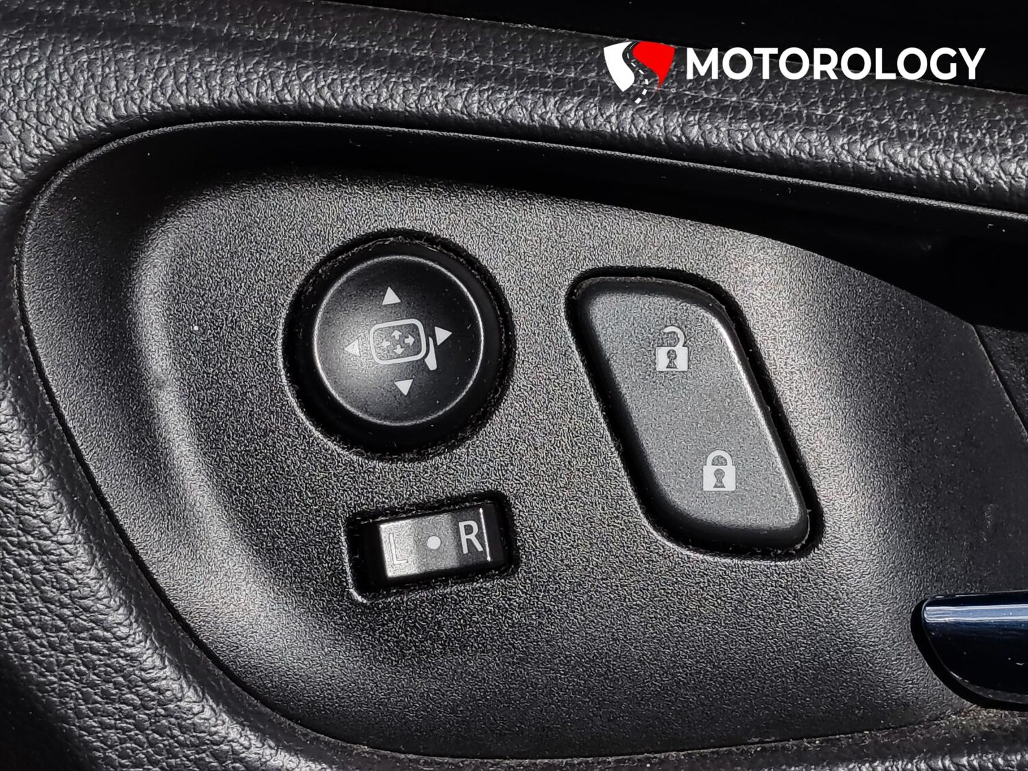 Used Vauxhall Insignia 2015 for sale - 78223065: Photo 33