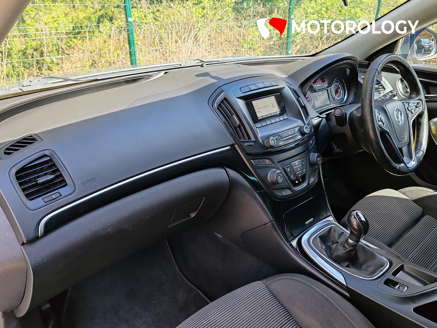 Used Vauxhall Insignia 2015 for sale - 78223065: Photo 6