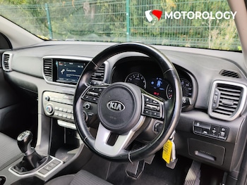 Used Kia Sportage 2019 for sale - 75715661: Photo