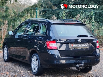 Used Skoda Fabia 2018 for sale - 76611577: Photo