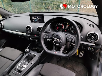 Used Audi A3 2018 for sale - 77830017: Photo