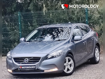Used Volvo V40 2016 for sale - 77778704: Photo