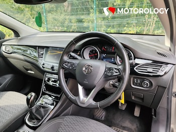 Used Vauxhall Astra 2018 for sale - 78456889: Photo