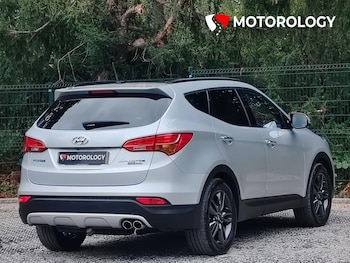 Used Hyundai Santa Fe 2015 for sale - 79283233: Photo