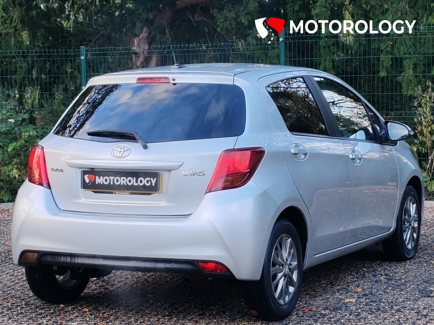 Used Toyota Yaris 2016 for sale - 76330081: Photo 4