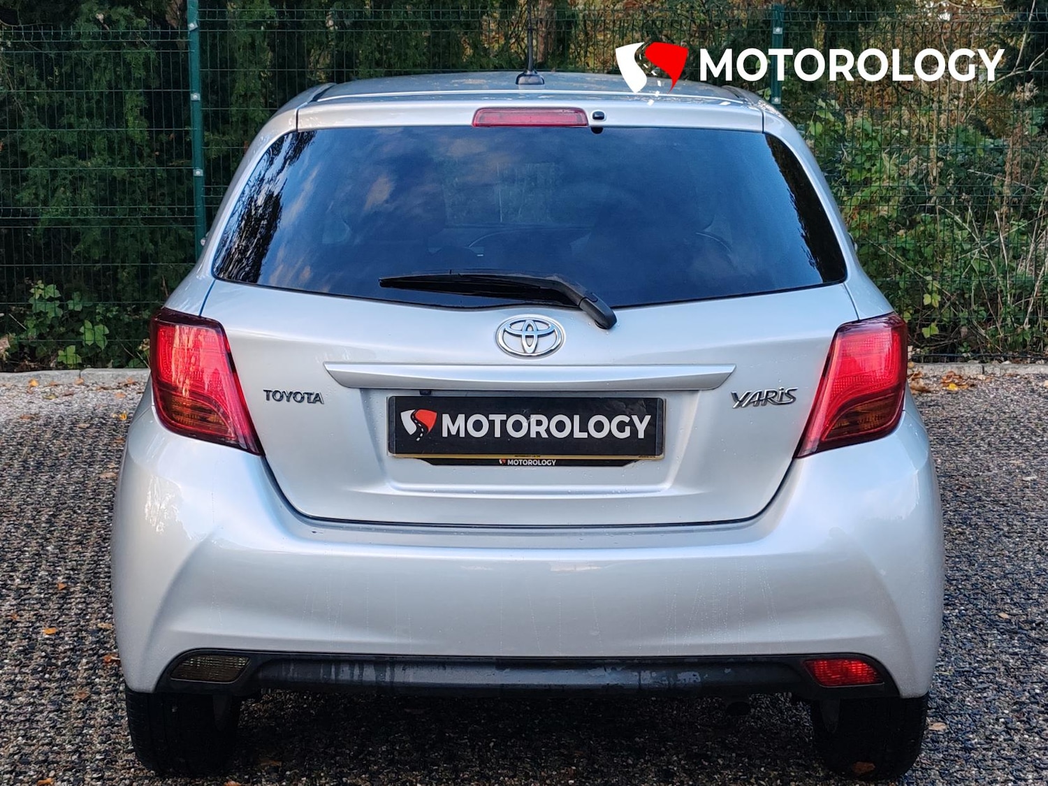 Used Toyota Yaris 2016 for sale - 76330081: Photo 7