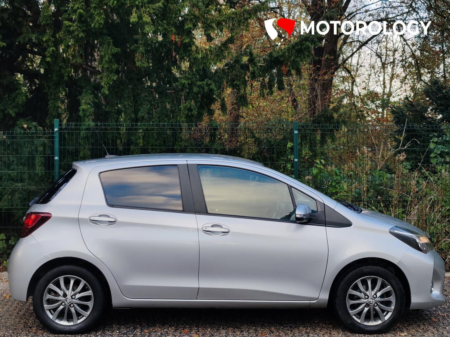Used Toyota Yaris 2016 for sale - 76330081: Photo 9