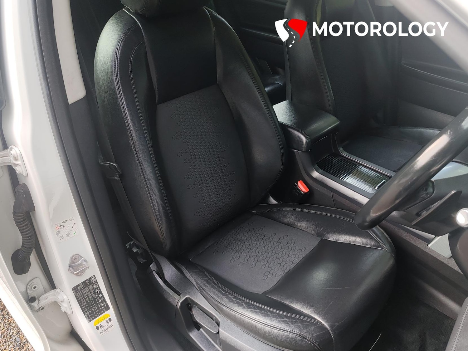 Used Land Rover Discovery Sport 2016 for sale - 76330085: Photo 19