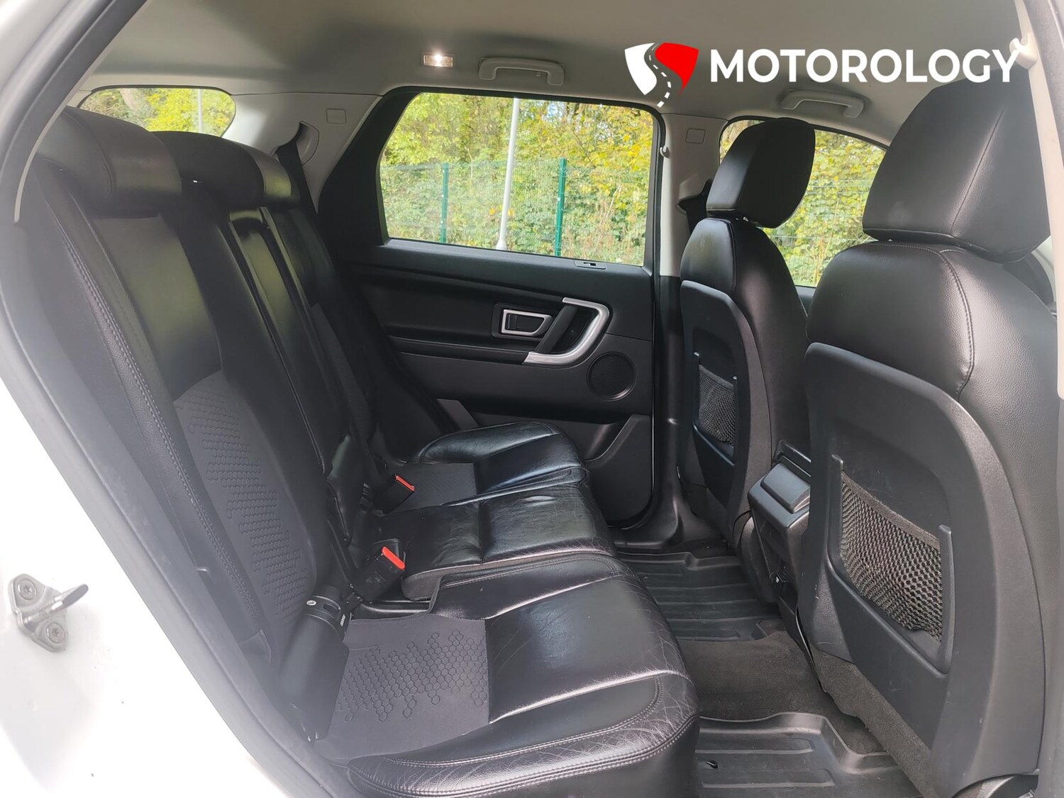 Used Land Rover Discovery Sport 2016 for sale - 76330085: Photo 23