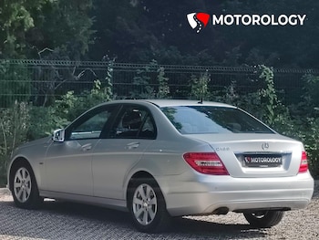 Used Mercedes-Benz C-Class 2011 for sale - 75541889: Photo