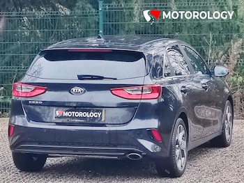 Used Kia Ceed 2019 for sale - 76960688: Photo