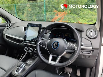 Used Renault Zoe 2021 for sale - 79140746: Photo