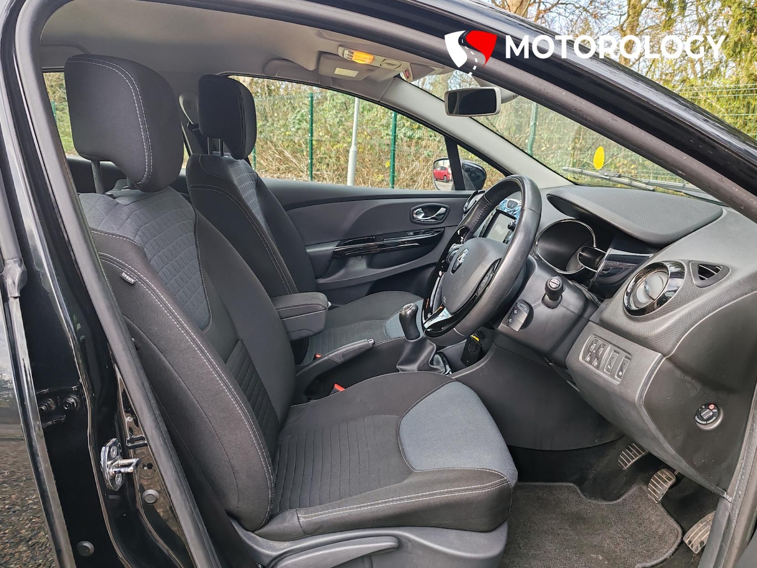 Used Renault Clio 2014 for sale - 76796738: Photo 14