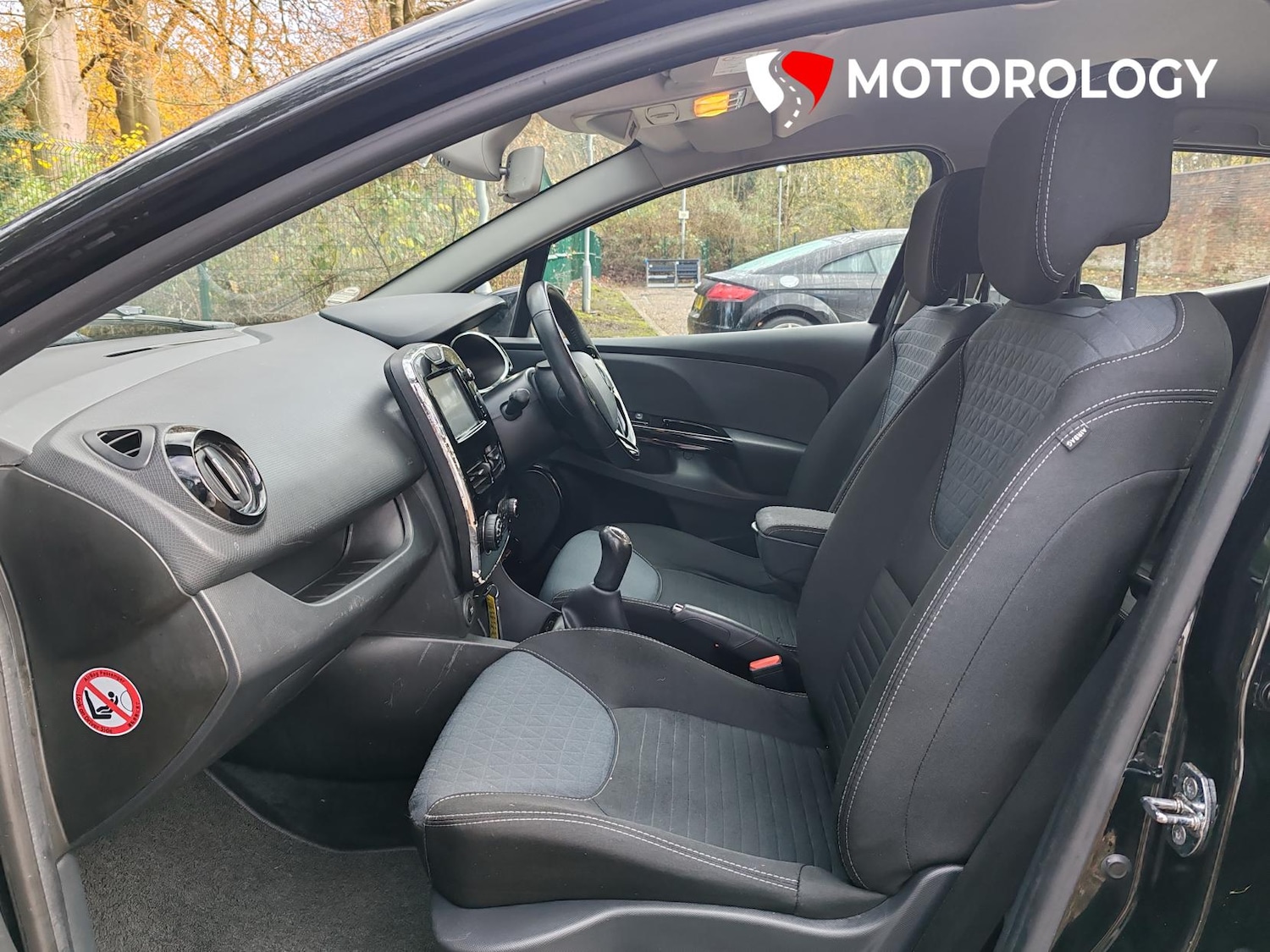 Used Renault Clio 2014 for sale - 76796738: Photo 16