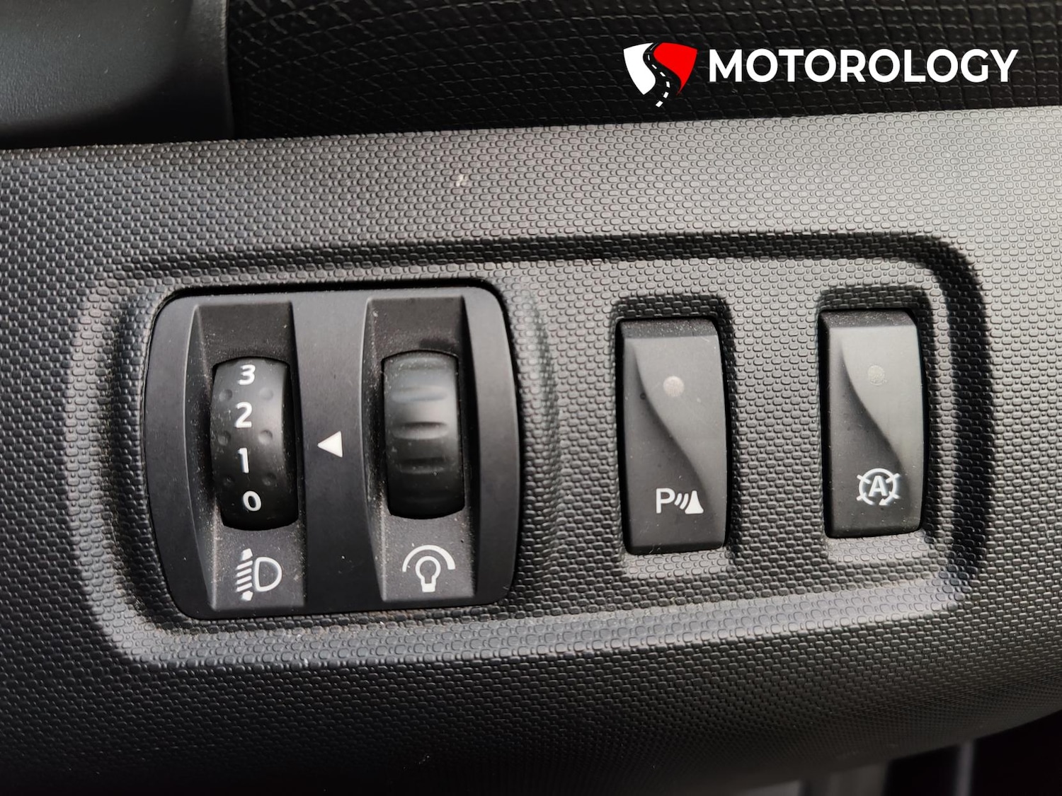 Used Renault Clio 2014 for sale - 76796738: Photo 34