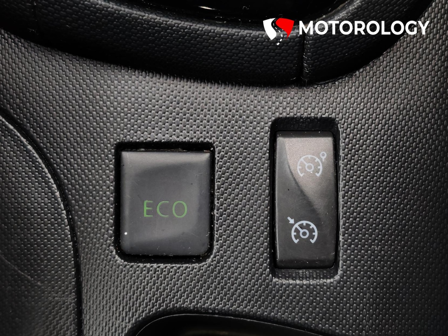 Used Renault Clio 2014 for sale - 76796738: Photo 35