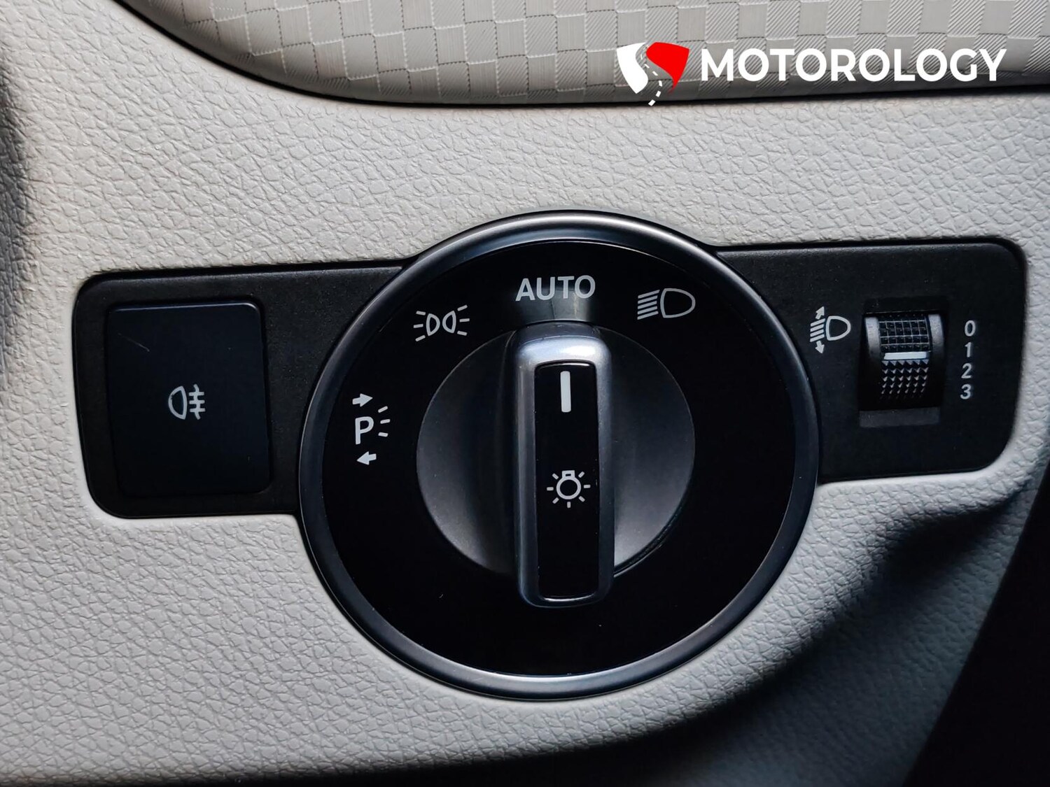 Used Mercedes-Benz A-Class 2017 for sale - 78109641: Photo 39