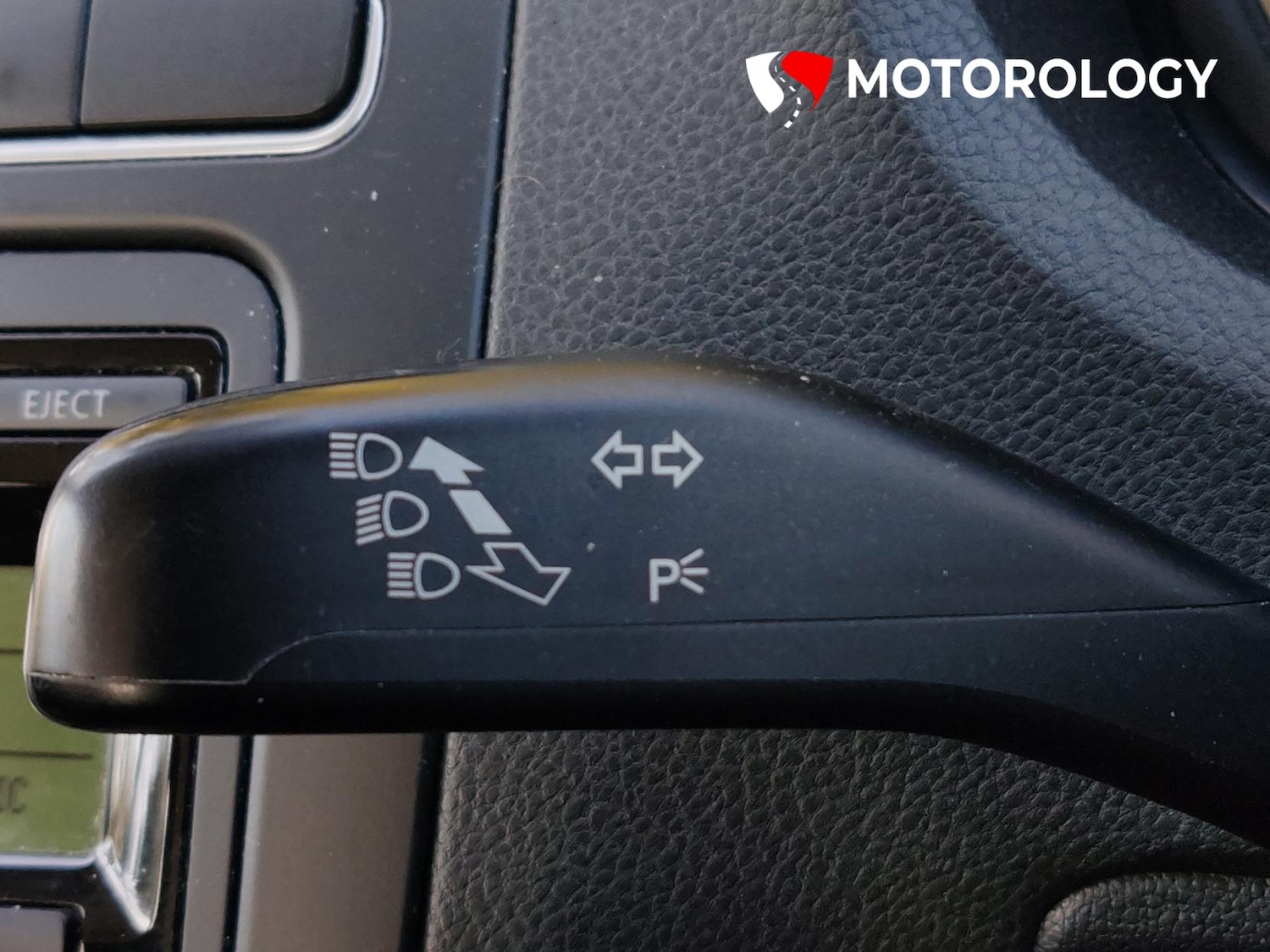 Used Volkswagen Polo 2010 for sale - 77890175: Photo 26