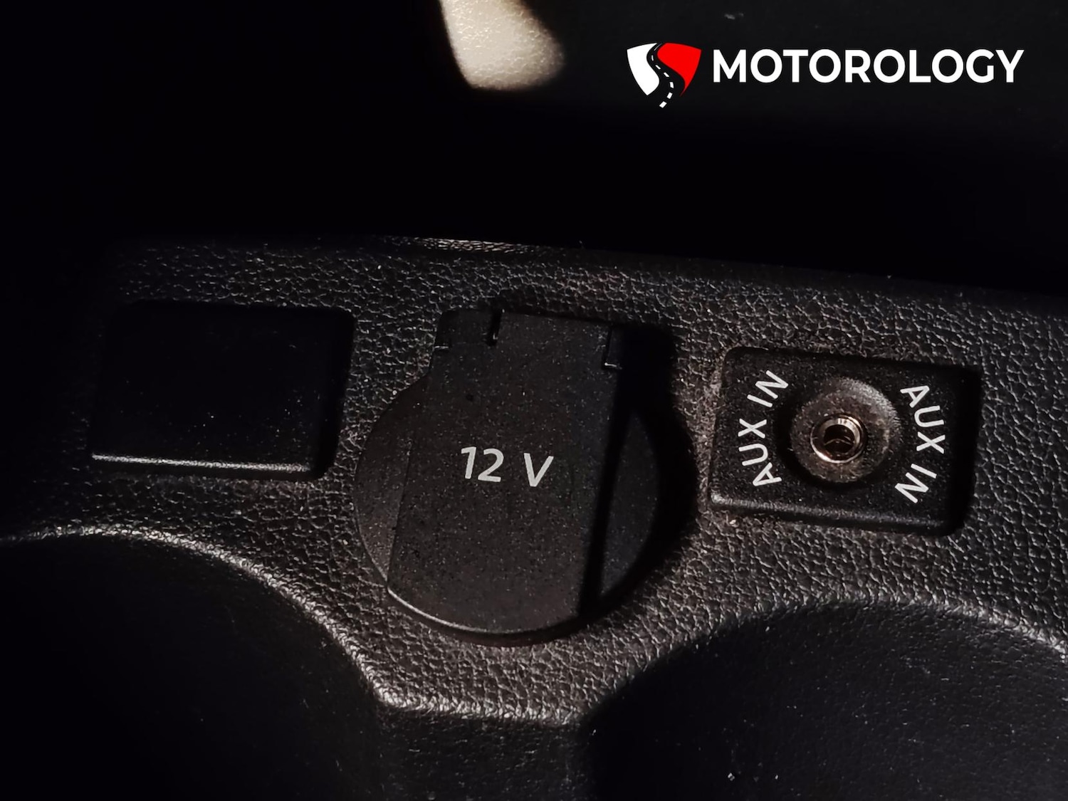 Used Volkswagen Polo 2010 for sale - 77890175: Photo 29