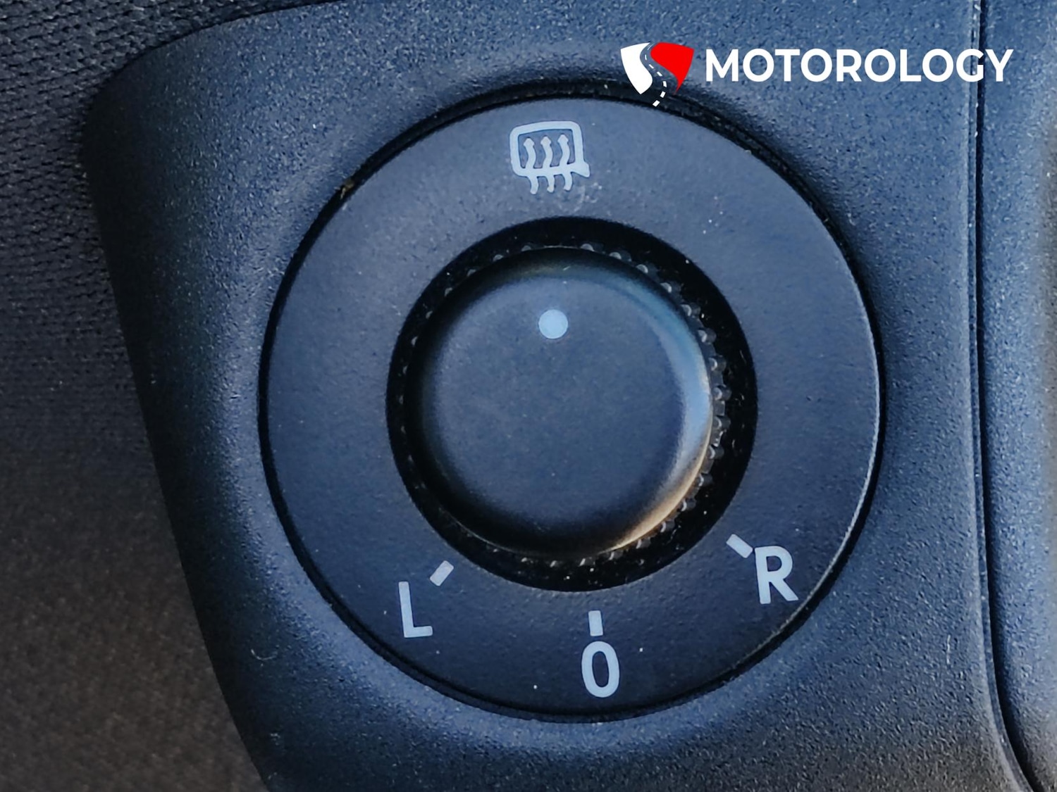 Used Volkswagen Polo 2010 for sale - 77890175: Photo 30