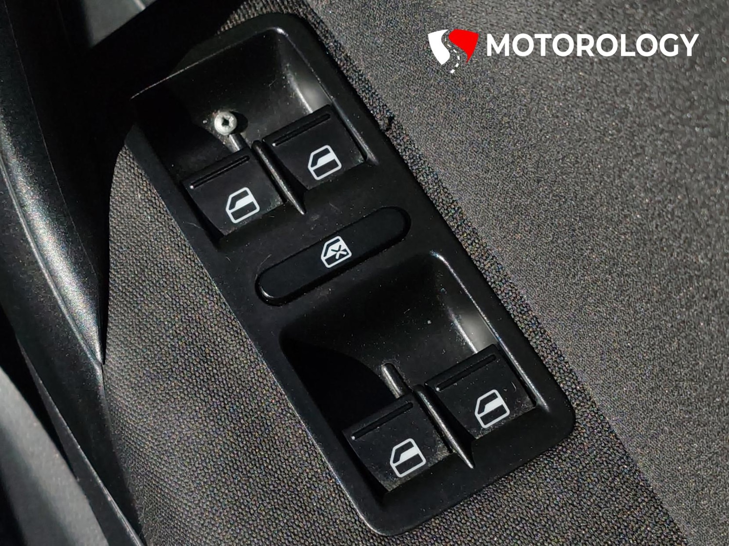 Used Volkswagen Polo 2010 for sale - 77890175: Photo 32