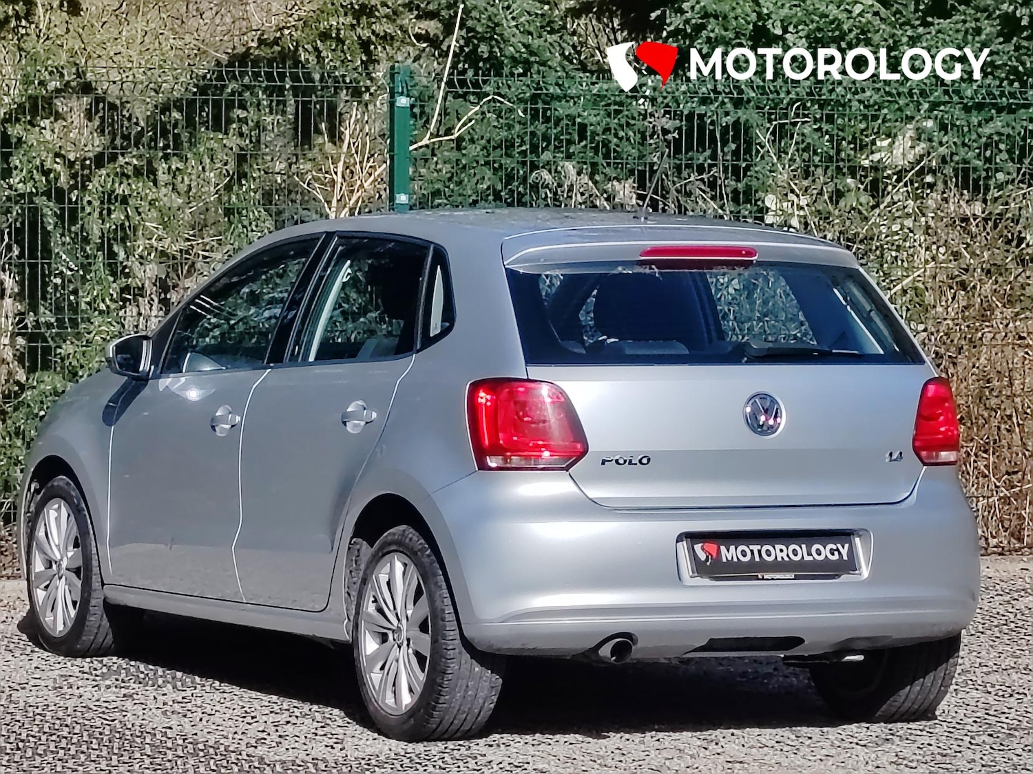 Used Volkswagen Polo 2010 for sale - 77890175: Photo 4