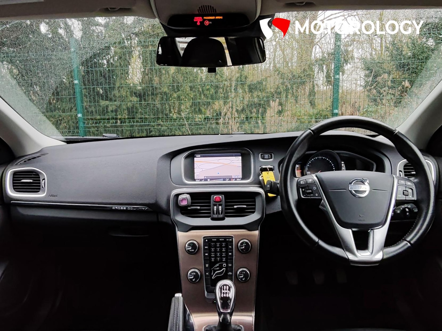 Used Volvo V40 2014 for sale - 77797870: Photo 11