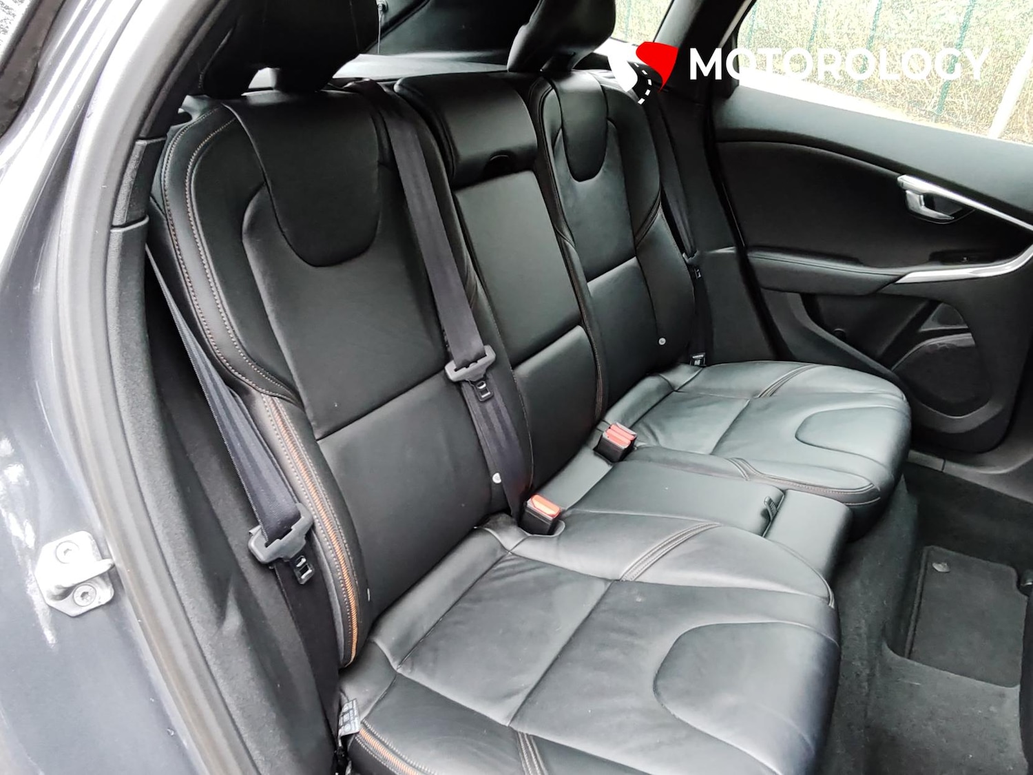 Used Volvo V40 2014 for sale - 77797870: Photo 17