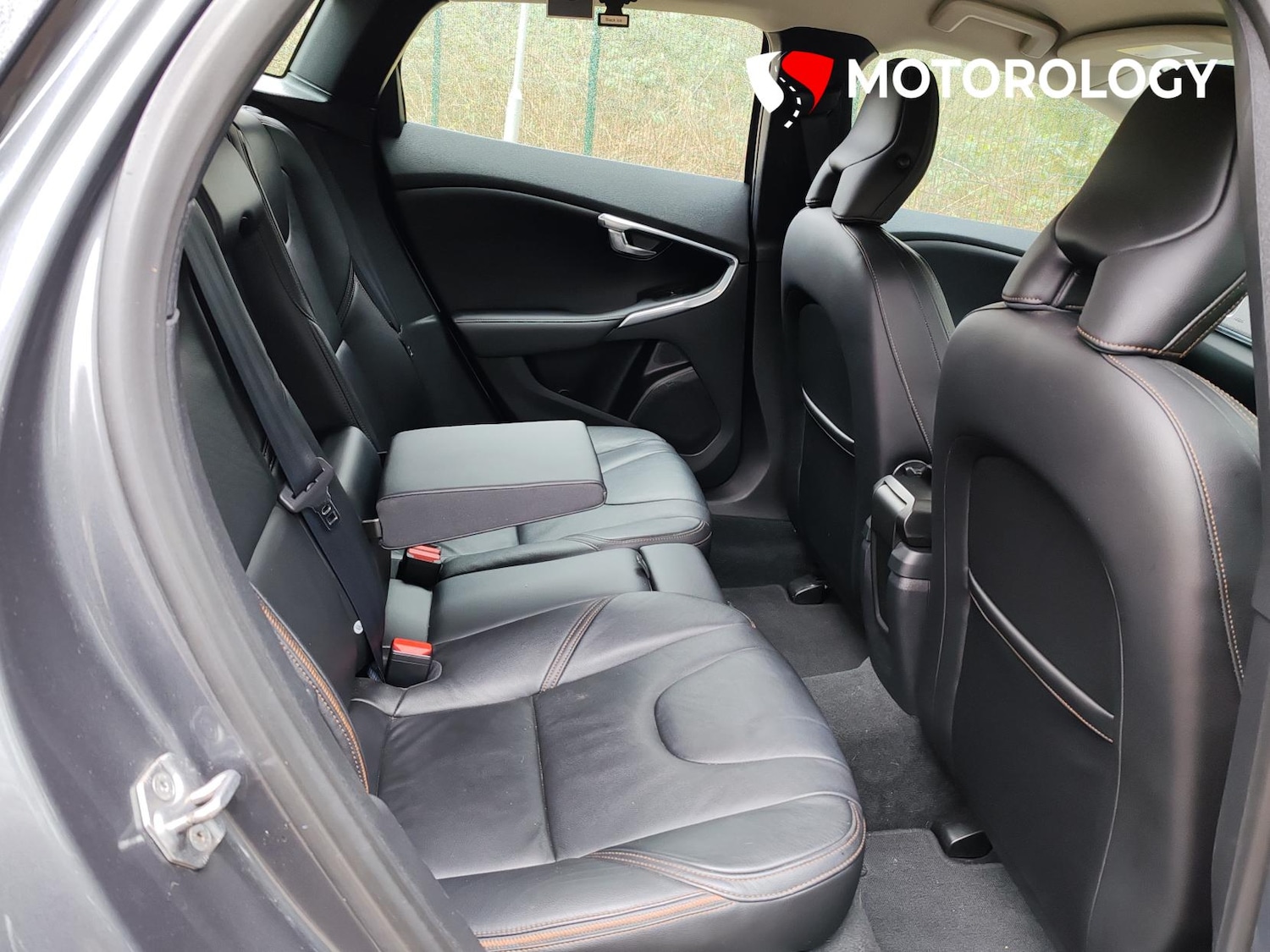 Used Volvo V40 2014 for sale - 77797870: Photo 18