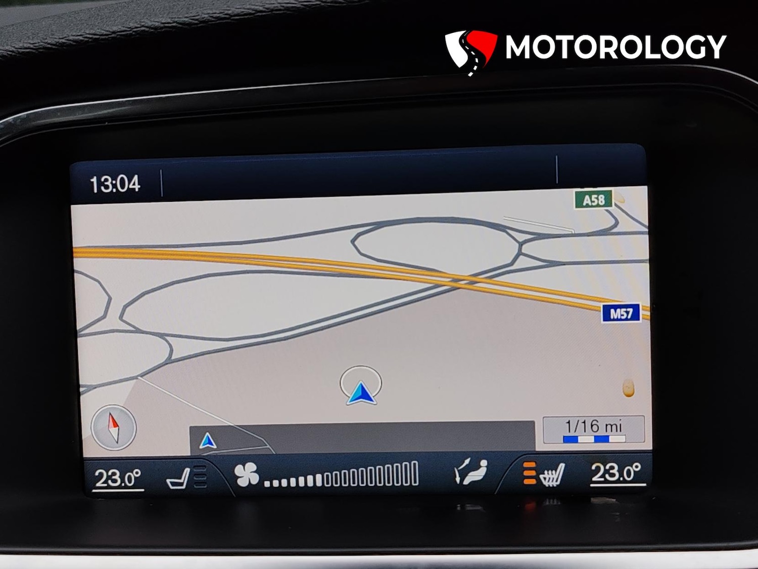 Used Volvo V40 2014 for sale - 77797870: Photo 26