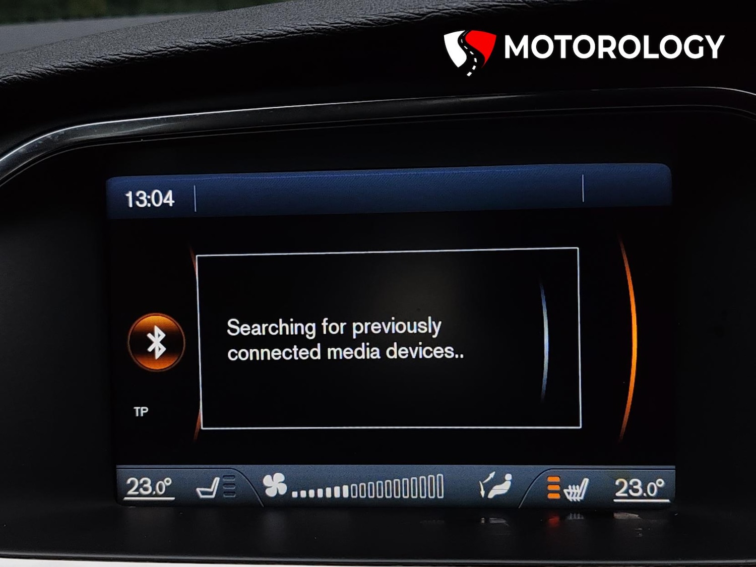 Used Volvo V40 2014 for sale - 77797870: Photo 28