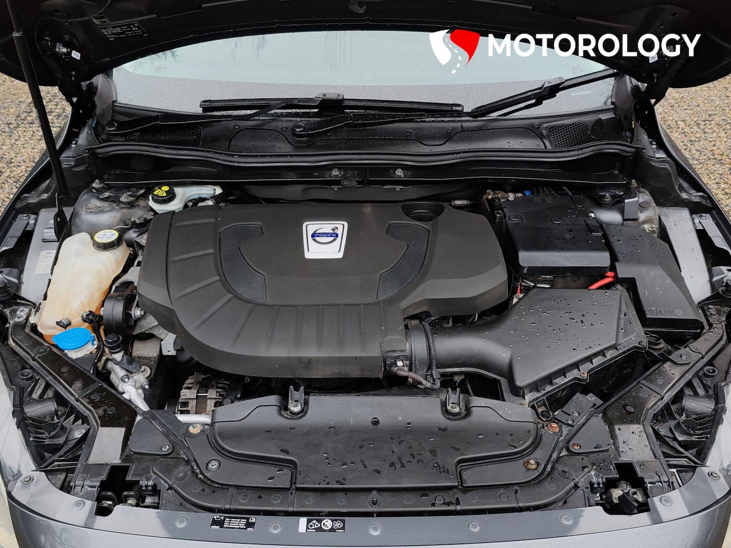 Used Volvo V40 2014 for sale - 77797870: Photo 43