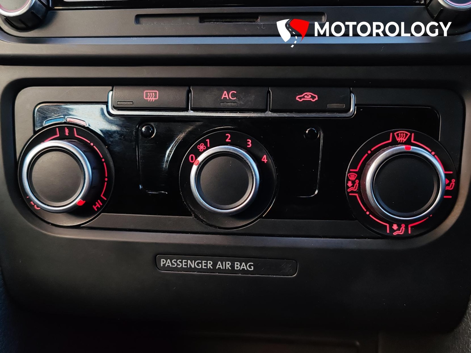 Used Volkswagen Golf 2011 for sale - 77087791: Photo 29