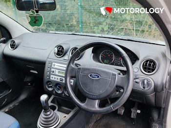 Used Ford Fiesta 2005 for sale - 77687571: Photo