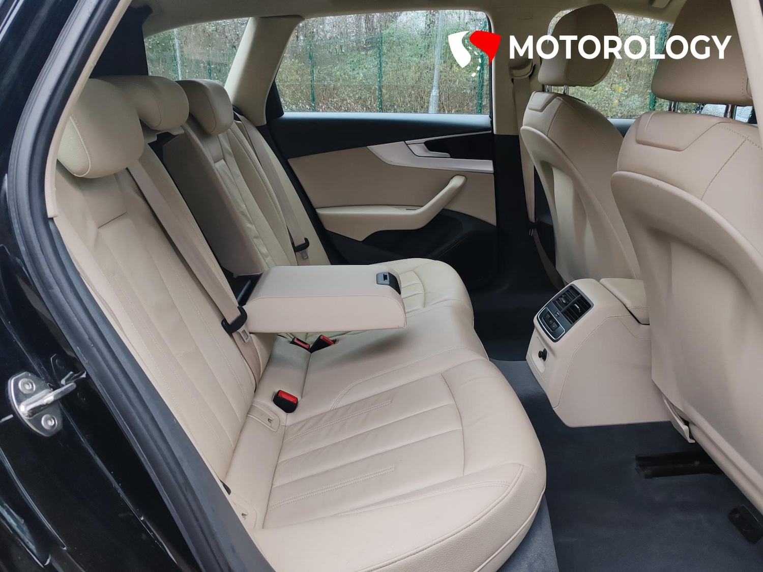 Used Audi A4 Avant 2016 for sale - 76945845: Photo 19