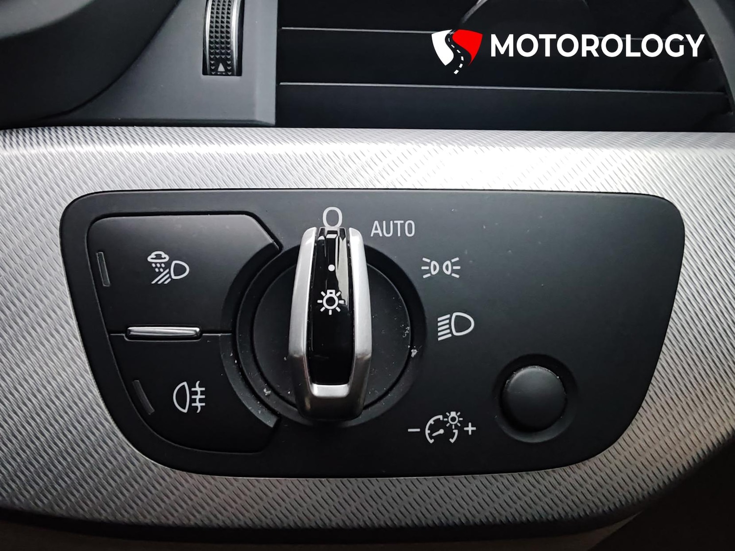 Used Audi A4 Avant 2016 for sale - 76945845: Photo 41