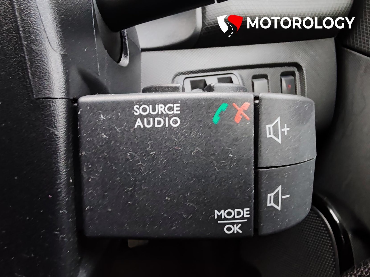 Used Renault Clio 2015 for sale - 76734998: Photo 22