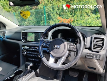 Used Kia Sportage 2019 for sale - 79045196: Photo
