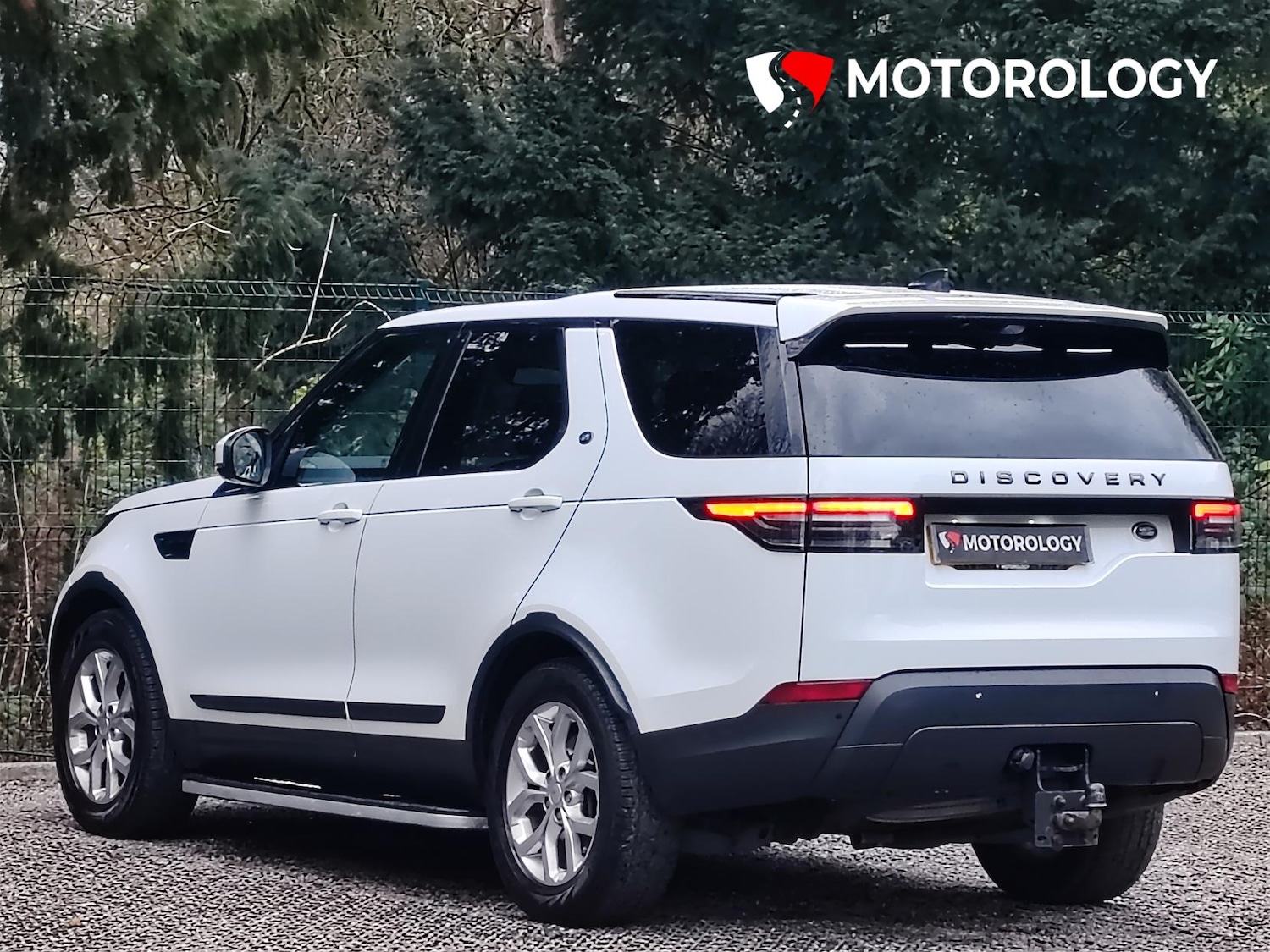 Used Land Rover Discovery 2017 for sale - 76219266: Photo 5
