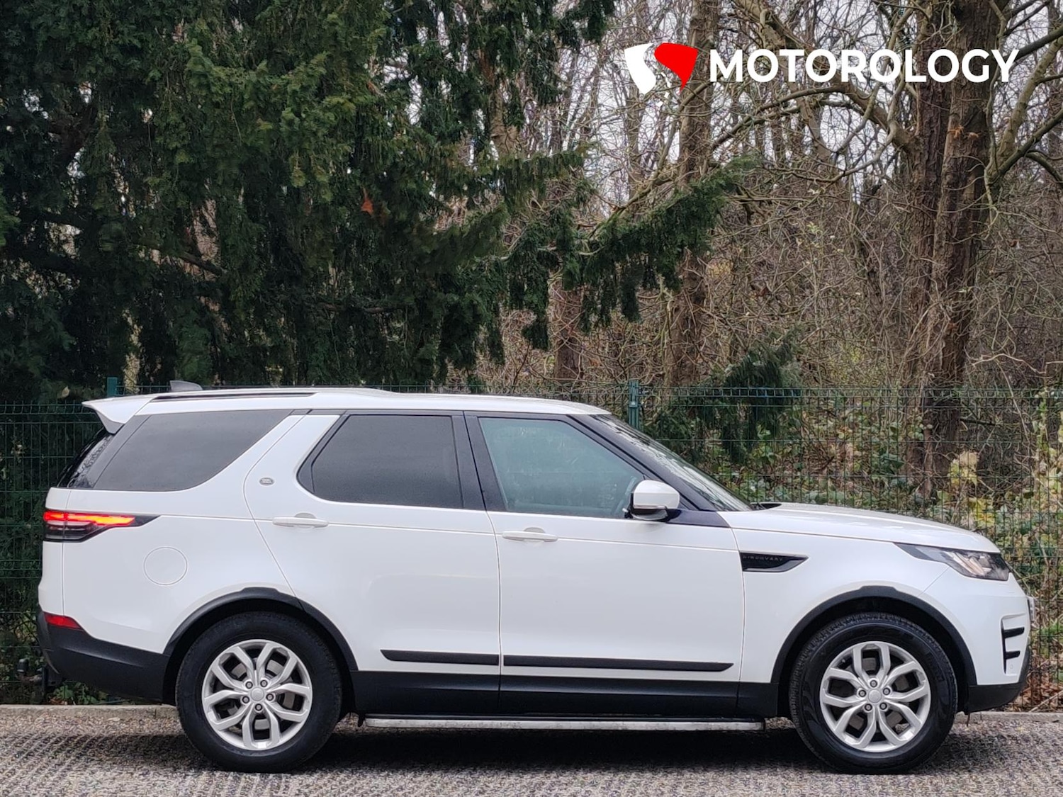 Used Land Rover Discovery 2017 for sale - 76219266: Photo 9