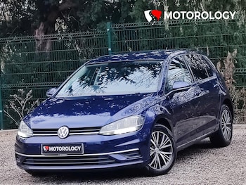 Used Volkswagen Golf 2017 for sale - 77020010: Photo