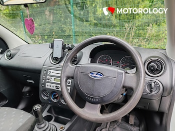 Used Ford Fiesta 2004 for sale - 78509059: Photo