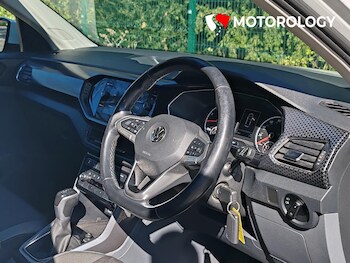 Used Volkswagen T-Cross 2019 for sale - 78123417: Photo