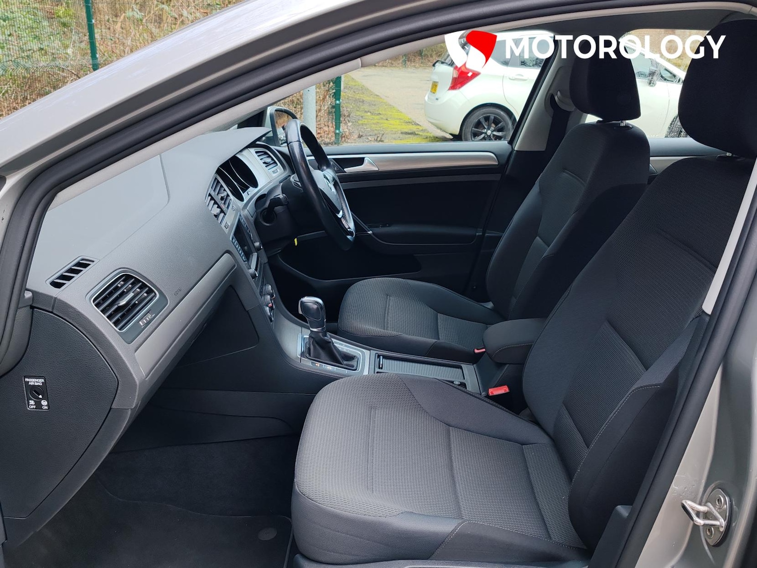 Used Volkswagen Golf 2016 for sale - 77804019: Photo 15